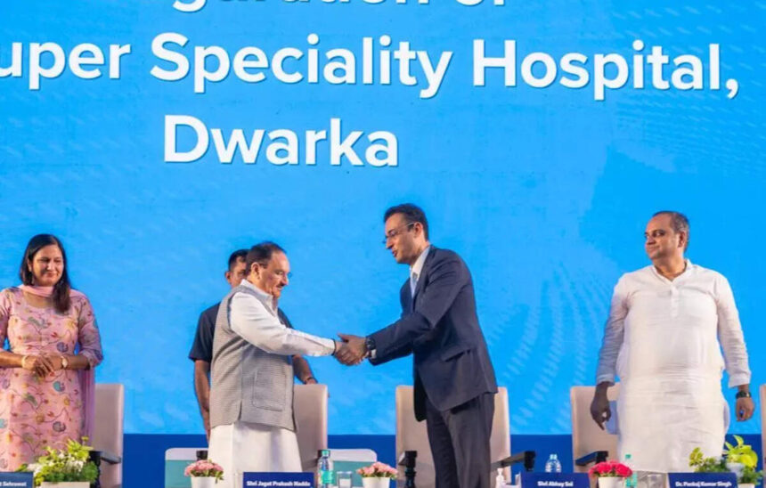 Max Healthcare Expands Footprint with New 300-Bed Super Speciality Hospital in Dwarka - ET HealthWorld