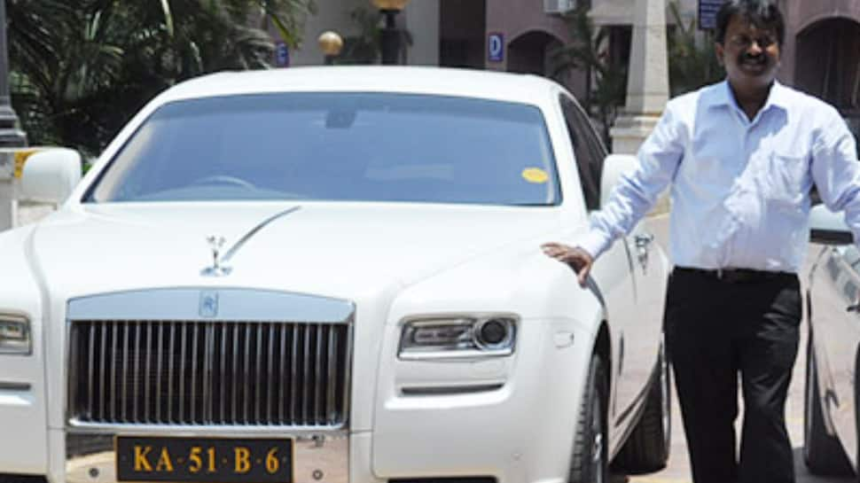 Meet the Billionaire Who Once Sold Newspapers, Now Owns 400 Luxury Cars Including Rolls Royce, Mercedes Maybach, Range Rovers, and Bentleys