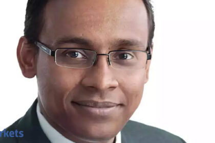 Short-term Challenges for IT and Metals, but Consumer and Financial Sectors Offer Upside: Rana Gupta