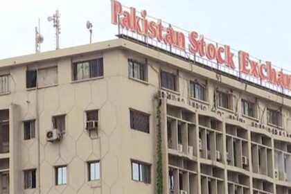 Stock Market in Pakistan Crashes Over 1,700 Points Amid War Fears