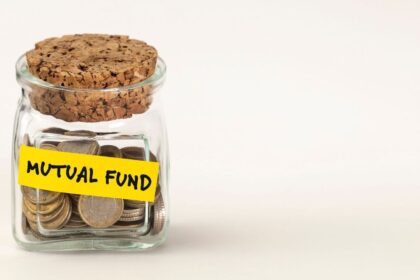 Top Mutual Funds Delivering Over 25% Annualized Returns in the Past 5 Years | Mint