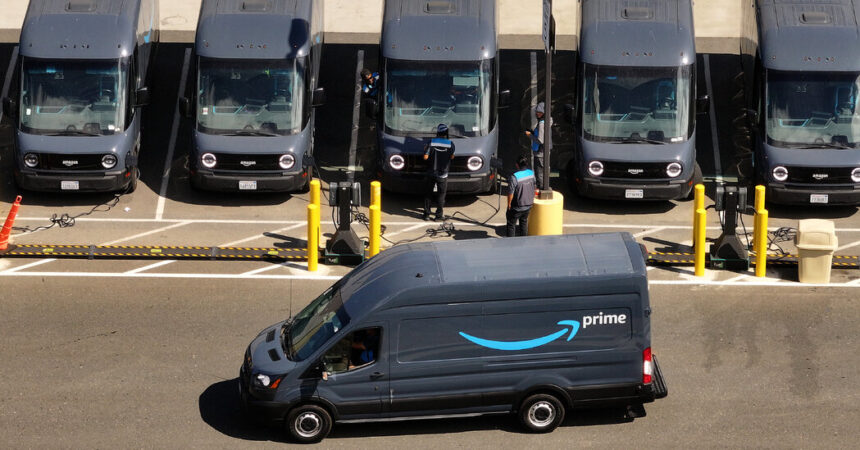 White House Criticizes Amazon for Proposing Tariff Cost Transparency