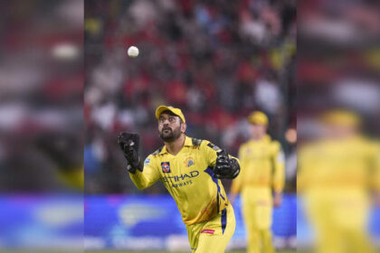 Adam Gilchrist's Analysis of MS Dhoni's Captaincy: 'Is His Brain Still Functioning?' | Cricket News - The Times of India