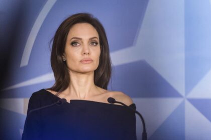 Angelina Jolie to Star in Movie Adaptation of 'Anxious People'