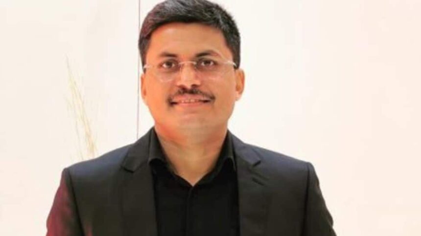 Awanish Sharan's Civil Services Success: From Average Student to IAS Officer