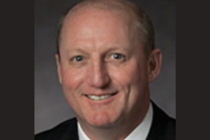 Berkshire Hathaway Board Approves Greg Abel as CEO, Warren Buffett Endorses Him