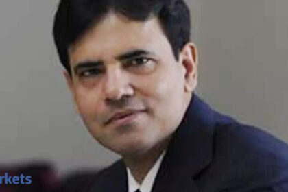 Geopolitical Improvements Boost Equities: Sandip Sabharwal