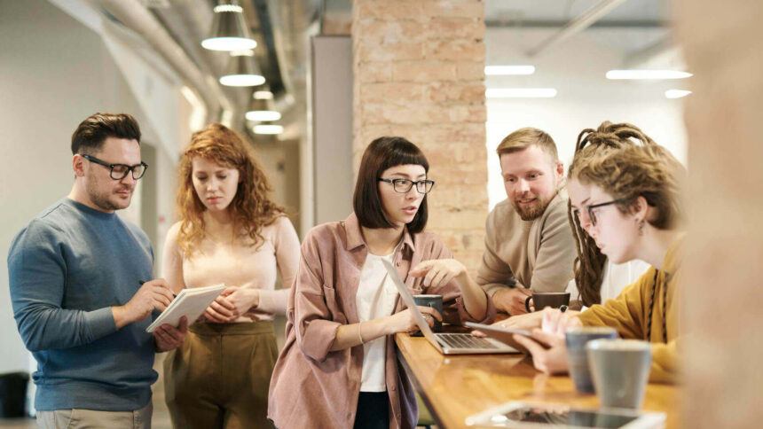 Government Careers Explained: Public Service Opportunities & Employment Paths