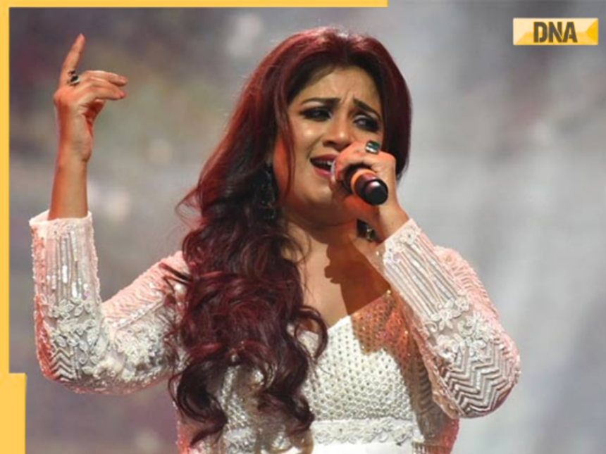 Indian Armed Forces Payed a Hearty Tribute to Shreya Ghoshal at Her Mumbai Concert