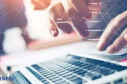 Market Outlook: Understanding the Top 10 Factors Affecting Stock Market Momentum on Monday