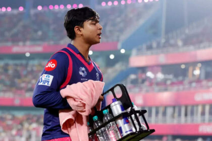 Vaibhav Suryavanshi Hilariously Trolled by teammate Virat Kohli: Watch Cricket News
