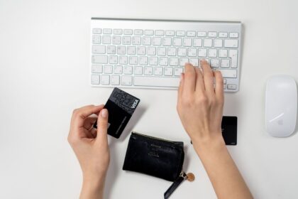 "What is the Credit Card Minimum Amount Due? Should You Pay It and Carry Forward the Balance?" | THE PRIME NEWS NETWORK