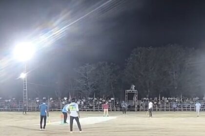 પાટડી નાઈટ ક્રિકેટમાં રોમાંચક મુકાબલો:  રાજ રાજેશ્વરી, ખેરવા અને શ્રીરામ ઇલેવન જીતી, 20મીએ ફાઈનલ - સુરેન્દ્રનગર સમાચાર