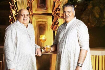 Abu Jani and Sandeep Khosla to Design Premier Looks for Sitaare Zameen Par in Bollywood - News dellBollywood