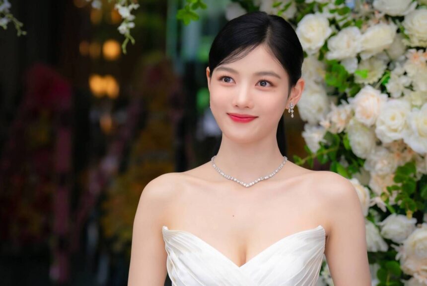 Kim Yoo-jung’s Upcoming Drama: Dive into Her Upcoming Project Details