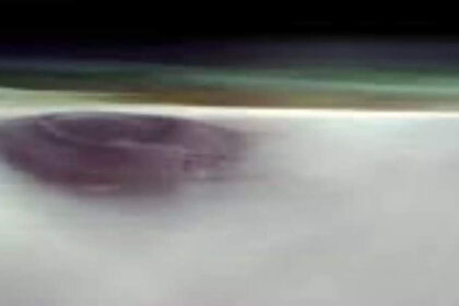 NASA Captures Picosocial-Specific Image of Mars’ Arsia Mons Volcano, Tallier Than Earth’s Tallest Mountain