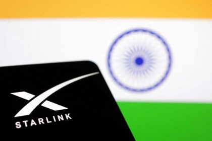 SpaceX's Starlink Gains DOT Licence for Satellite Internet Services