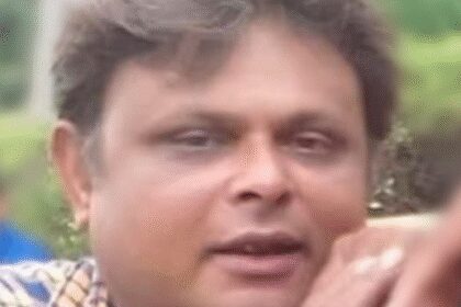 The title in Gujarati is: "ભાડા માટે થયેલા ડખા વડે યુવાનની હત્યા: પોલીસે ગુનો દાખલ કર્યો"  


In a shocking turn of events, a 25-year-old man named Nikunj Sanghani was brutally murdered by five individuals over a trivial dispute concerning Rs. 2500 in unpaid rent. The incident occurred on the night of July 9 in the Ramnath Para area within the limits of the Raiya police station in Rajkot. According to police sources, a minor disagreement over the rent amount escalated into a vicious assault, resulting in Sanghani's untimely death.

The accused individuals have been identified as Imran, Shahnawaj, Sahil, Sheru, and Jignesh. According to reports, Sanghani had an outstanding debt of Rs. 2500, which he had promised to clear by a certain date. On the night of the incident, Imran, a youth living in the building's backyard, approached Sanghani and demanded the payment. When Sanghani failed to produce the money, Imran became enraged and attacked him with an iron pipe. He was soon joined by four other men, who physically assaulted Sanghani, leaving him with severe injuries. Sanghani succumbed to his injuries shortly after being rushed to Rajkot Civil Hospital.

The Raiya police have filed a case of murder against Imran and the four other accused based on the complaint lodged by Sanghani's mother, Varshaben. The Rajkot Police Commissioner, Raju Bhargava, has stated that the investigation is ongoing, and the suspects are being interrogated to determine all aspects of the case.

This incident highlights the increasing violence and intolerance in society, where trivial matters can escalate into deadly confrontations. The police are under pressure to not only apprehend the culprits but also to ensure that justice is served to the bereaved family. The authorities are likely to revisit regulations to prevent such heinous acts in the future.

The tragic death of Nikunj Sanghani serves as a stark reminder of the urgent need for peace and understanding in our communities. It underscores the importance of resolving conflicts peacefully and the severe consequences of unchecked anger and aggression.

As the investigation continues, the Rajkot police are expected to keep the public informed about the developments in this case and the measures being taken to prevent similar incidents. The community must come together to promote harmony and ensure that such tragedies do not occur again.