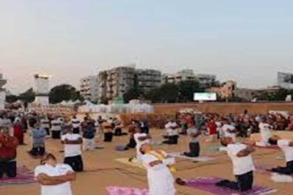 અમદાવાદ: ૨૦ મે ગુરૂવારે રિવરફ્રન્ટ પર શહેરીઓ માટે યોગ શિબિર